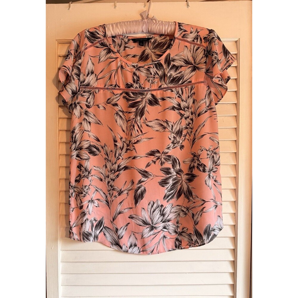 Banana Republic Blouse Top Women’s S Coral Floral Print Vacation Flutter Sleeve